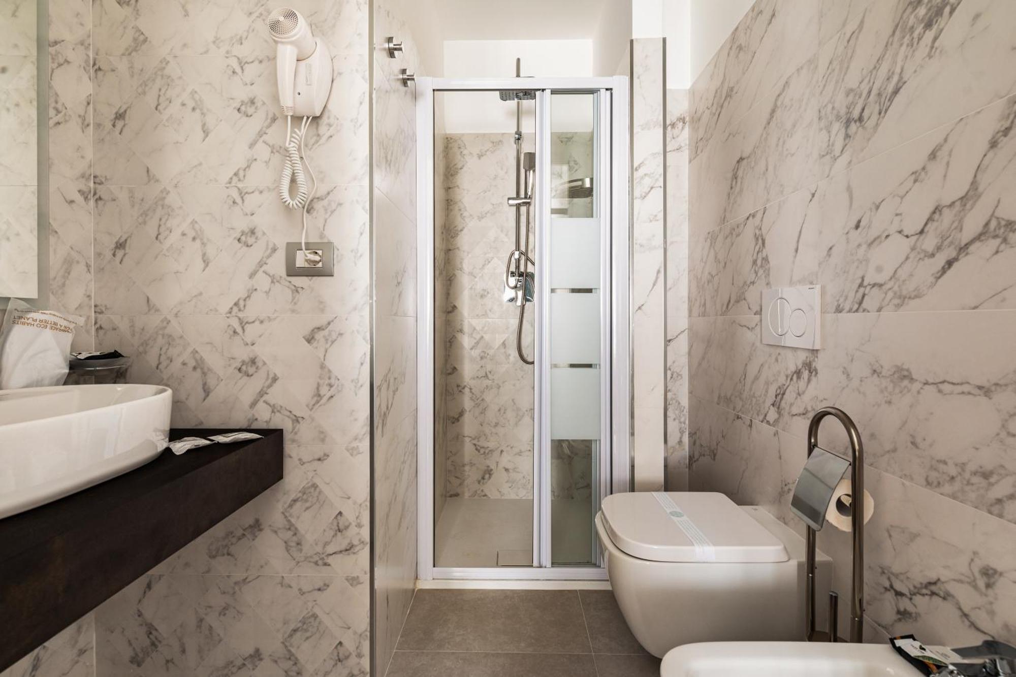 Adelante Rooms San Giovanni Rome Luaran gambar